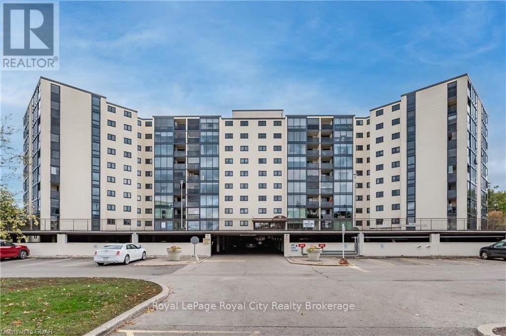 816 - 19 WOODLAWN ROAD E, Guelph, Ontario