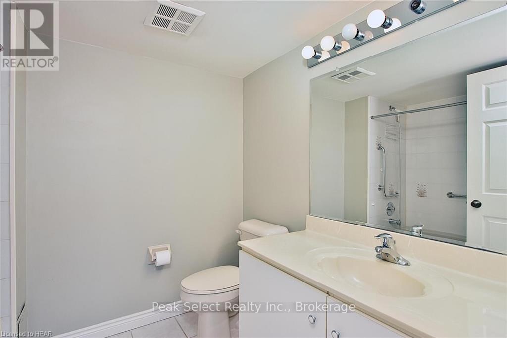 104 - 22 St. Andrew Street N, St. Marys, Ontario  N4X 1C5 - Photo 13 - X11822880