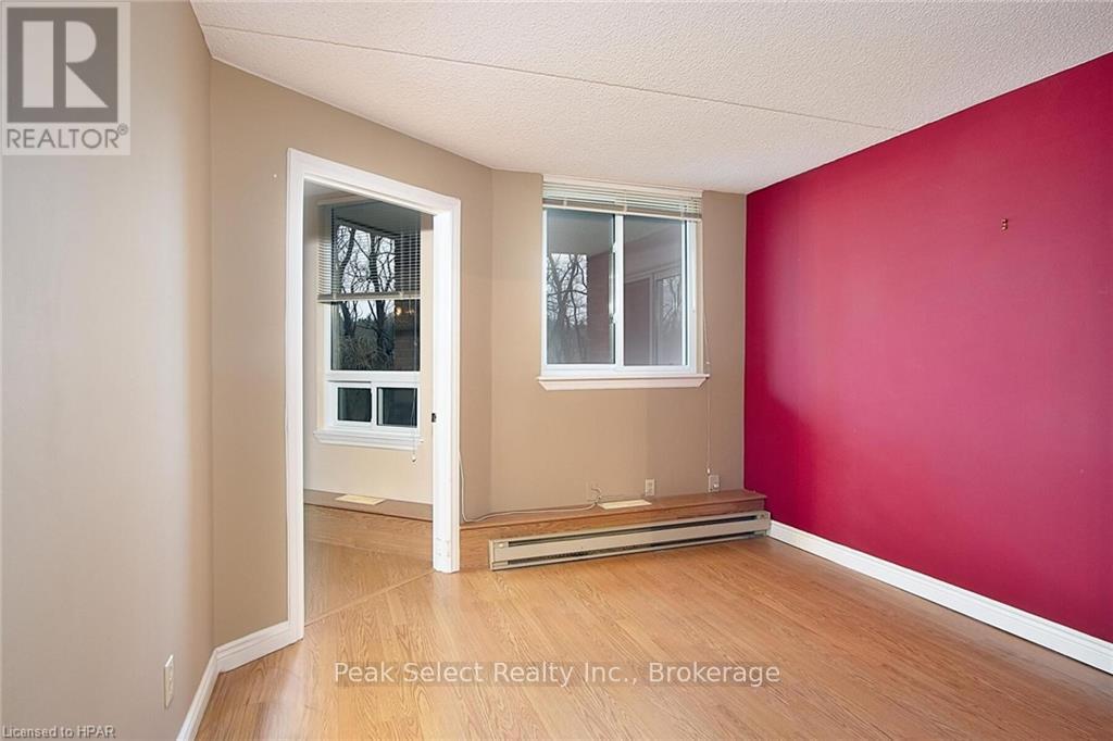 104 - 22 St. Andrew Street N, St. Marys, Ontario  N4X 1C5 - Photo 15 - X11822880