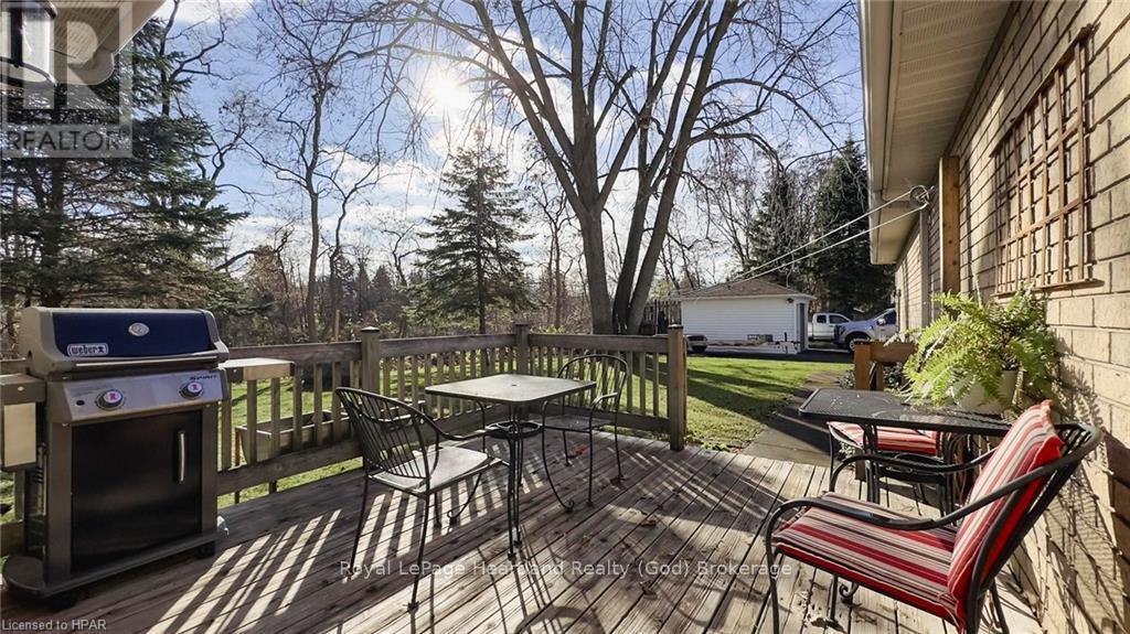 157 William Street N, Central Huron, Ontario  N0M 1L0 - Photo 37 - X11823073