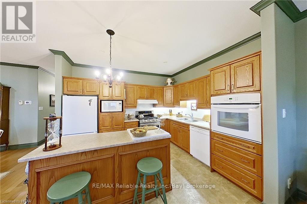 24 Bayfield Mews Lane, Bluewater (Bayfield), Ontario  N0M 1G0 - Photo 14 - X11822826