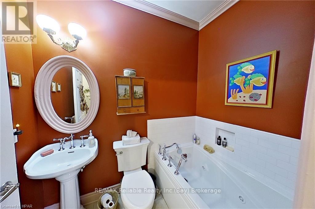 24 Bayfield Mews Lane, Bluewater (Bayfield), Ontario  N0M 1G0 - Photo 35 - X11822826