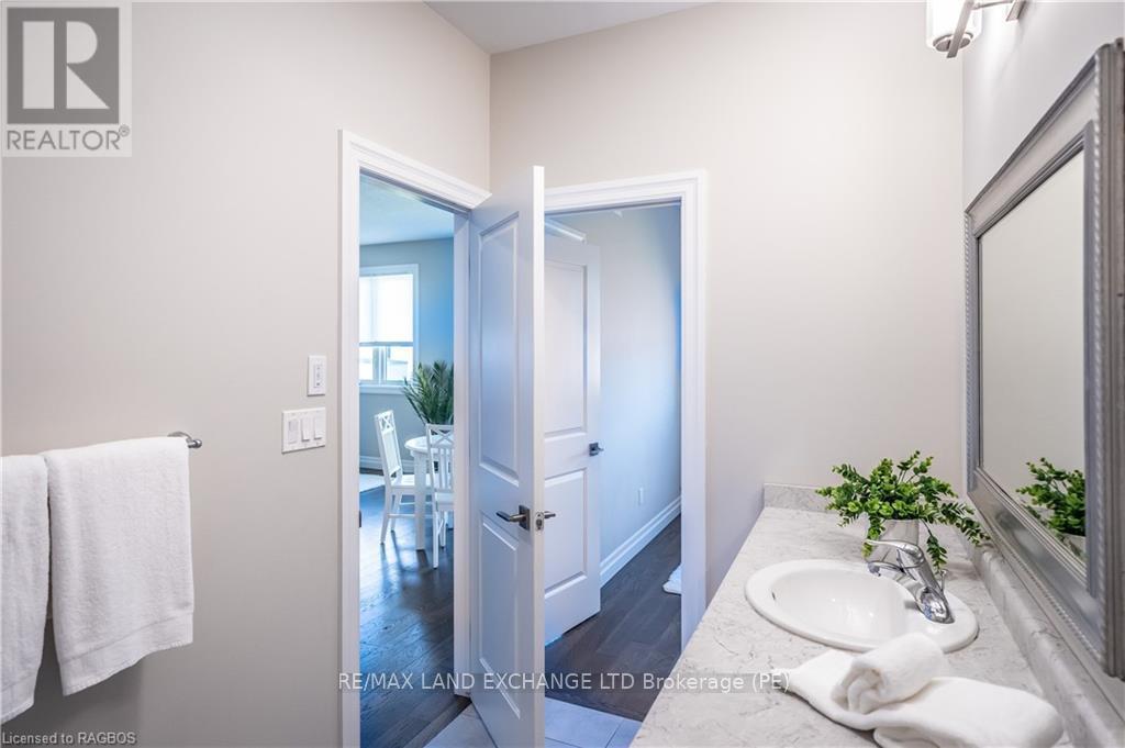 403 Normanton Street, Saugeen Shores, Ontario  N0H 2C2 - Photo 18 - X11822867