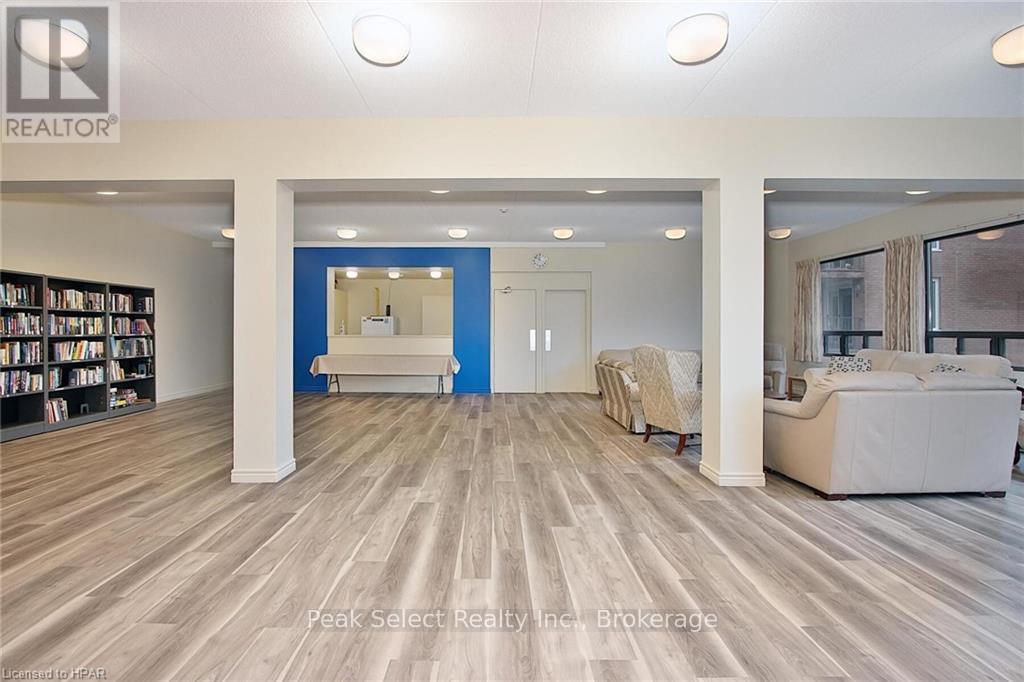 104 - 22 St. Andrew Street N, St. Marys, Ontario  N4X 1C5 - Photo 18 - X11822880