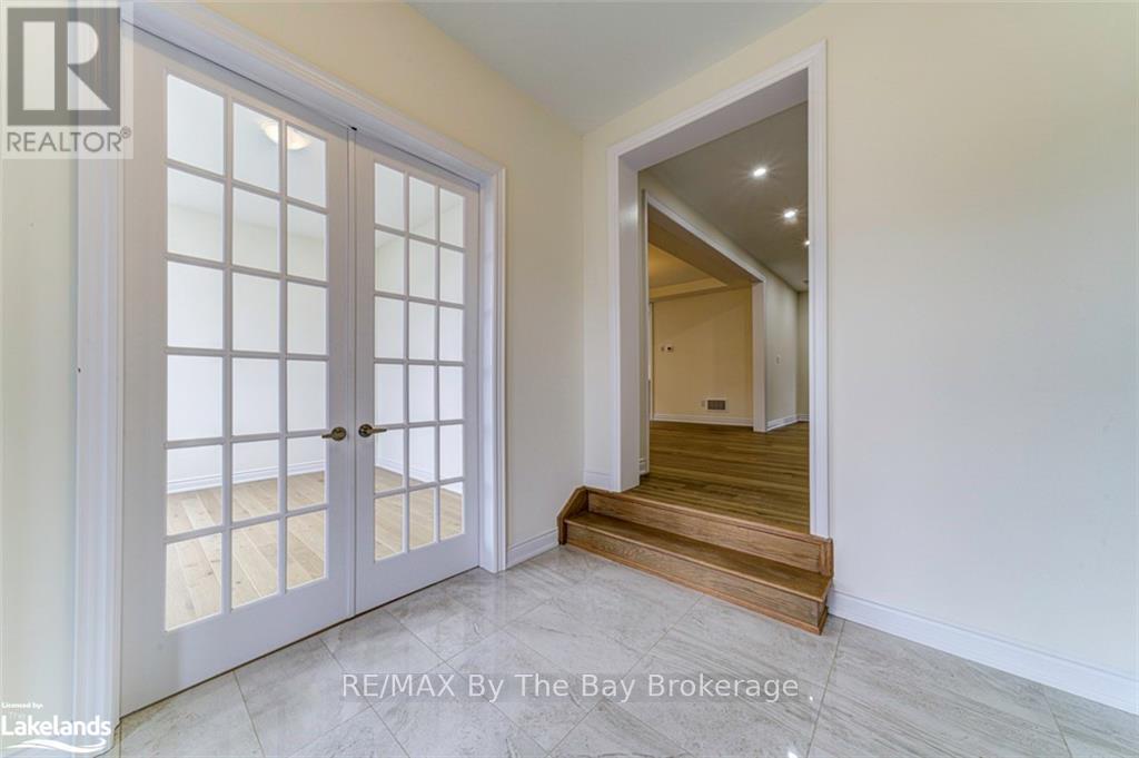 164 Rosanne Circle, Wasaga Beach, Ontario  L9Z 0N1 - Photo 5 - S11822941