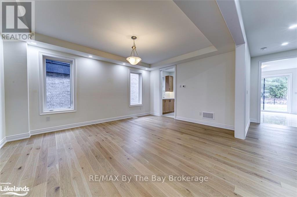 164 Rosanne Circle, Wasaga Beach, Ontario  L9Z 0N1 - Photo 6 - S11822941