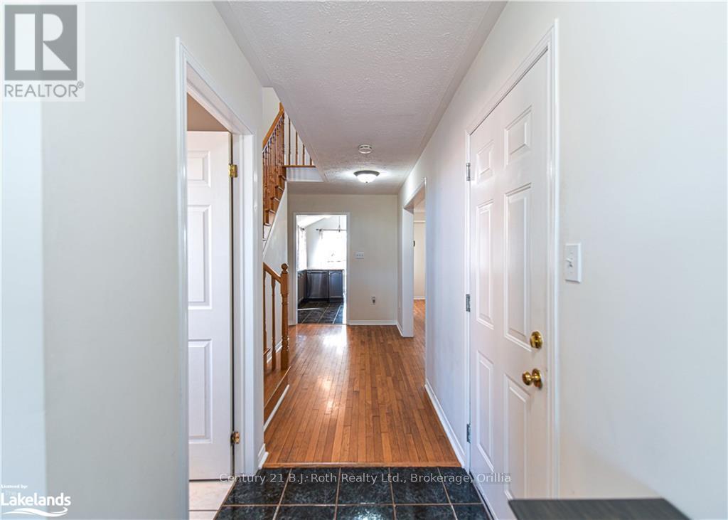 89 Julia Crescent, Orillia, Ontario  L3V 7X4 - Photo 10 - S11822948
