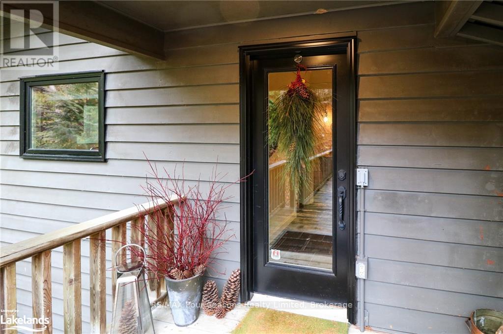 92 Main Road, Clearview, Ontario  L0M 1L0 - Photo 3 - S11822957