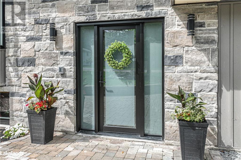 4693 Daniel Street, Ramara, Ontario  L3V 6H7 - Photo 4 - S11823101