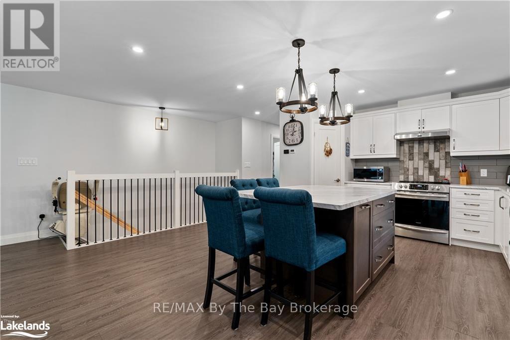 88 Henry Street, Barrie, Ontario  L4N 1C8 - Photo 11 - S11823123