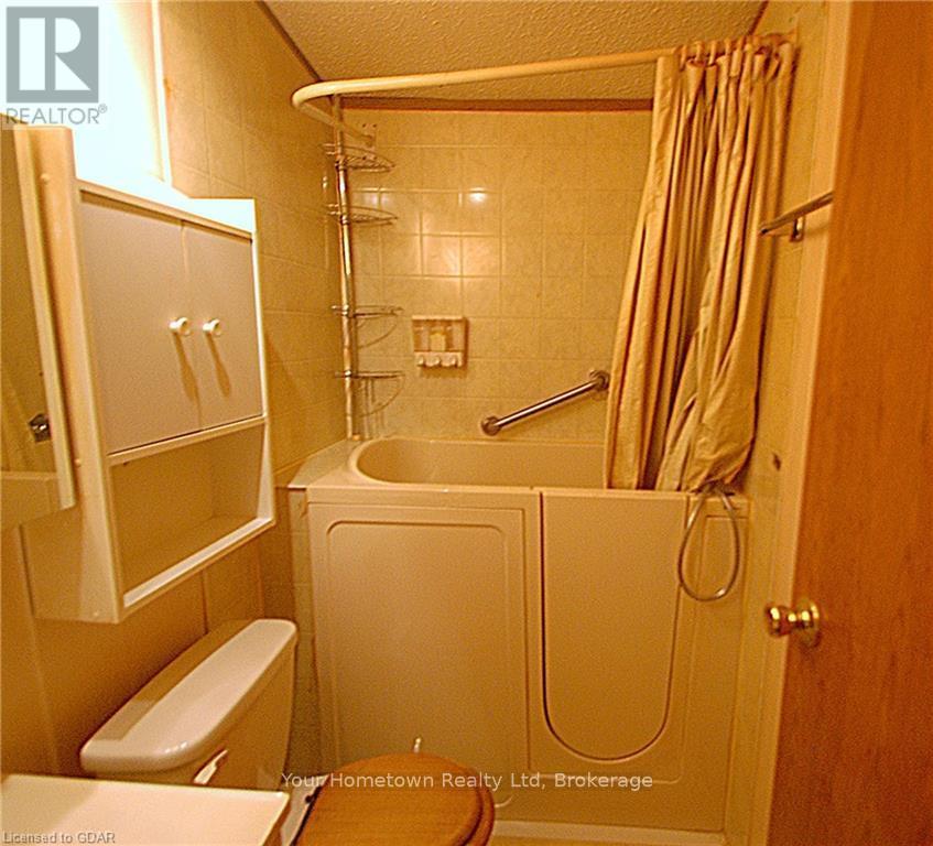 5 First Ave, Centre Wellington, Ontario  N1M 2W5 - Photo 10 - X11822659