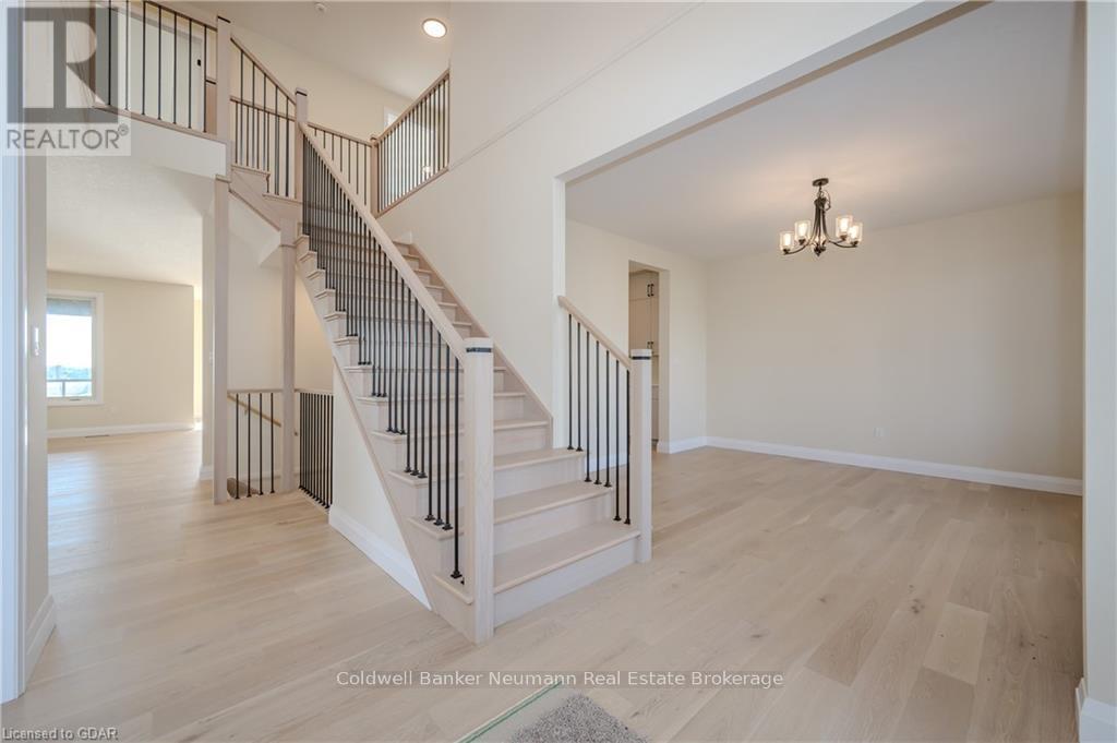 10 Broughton Street, Erin, Ontario  N1H 0B7 - Photo 9 - X11822663