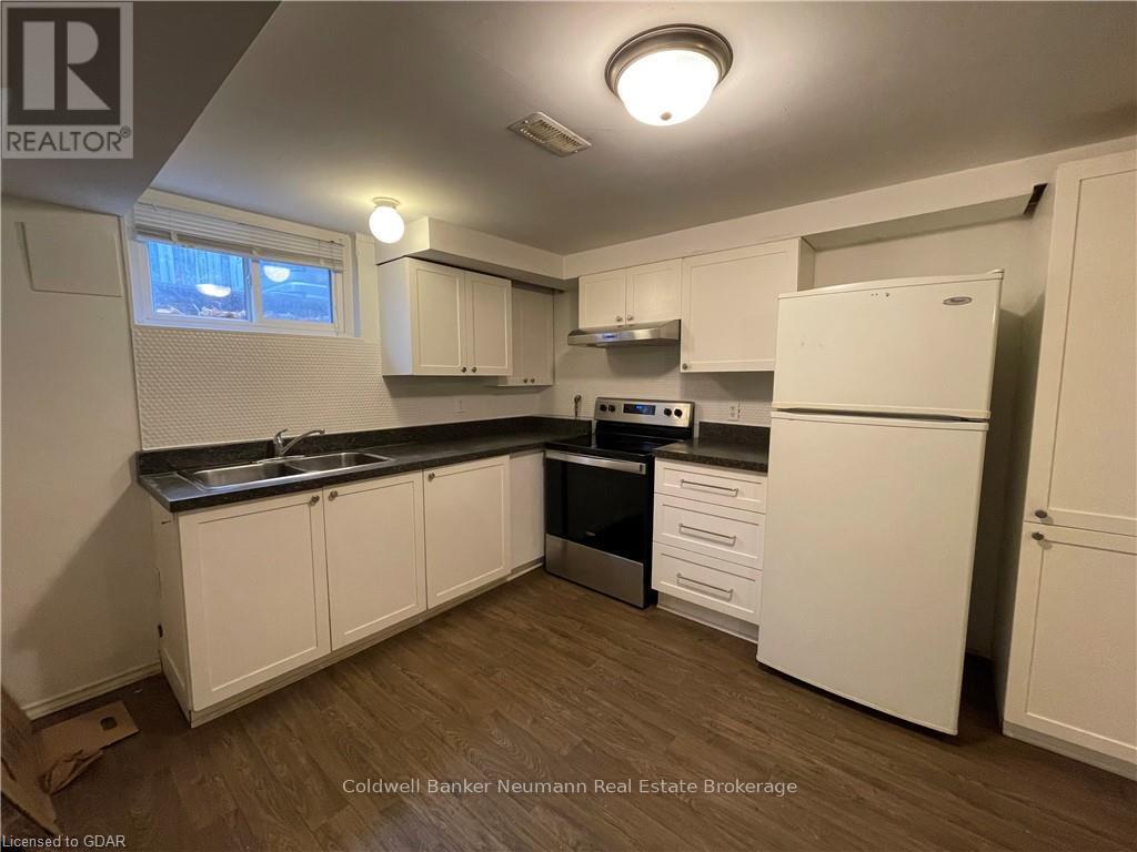 75 Cedar Street, Guelph (Old University), Ontario  N1G 1C4 - Photo 9 - X11822704