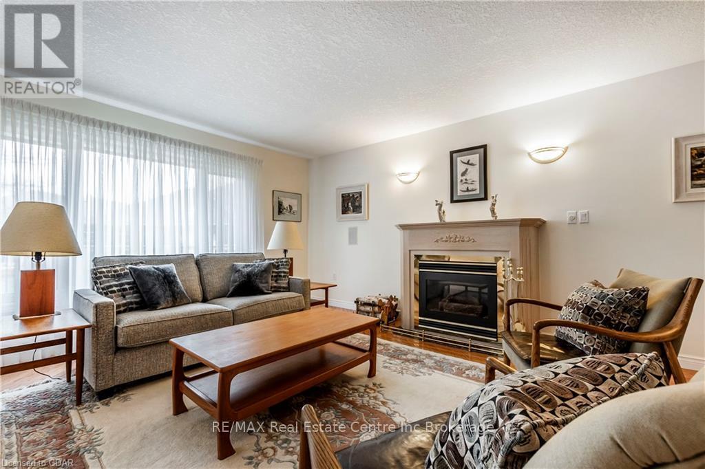 82 White Pine Way, Guelph, Ontario  N1G 4X7 - Photo 12 - X11822705