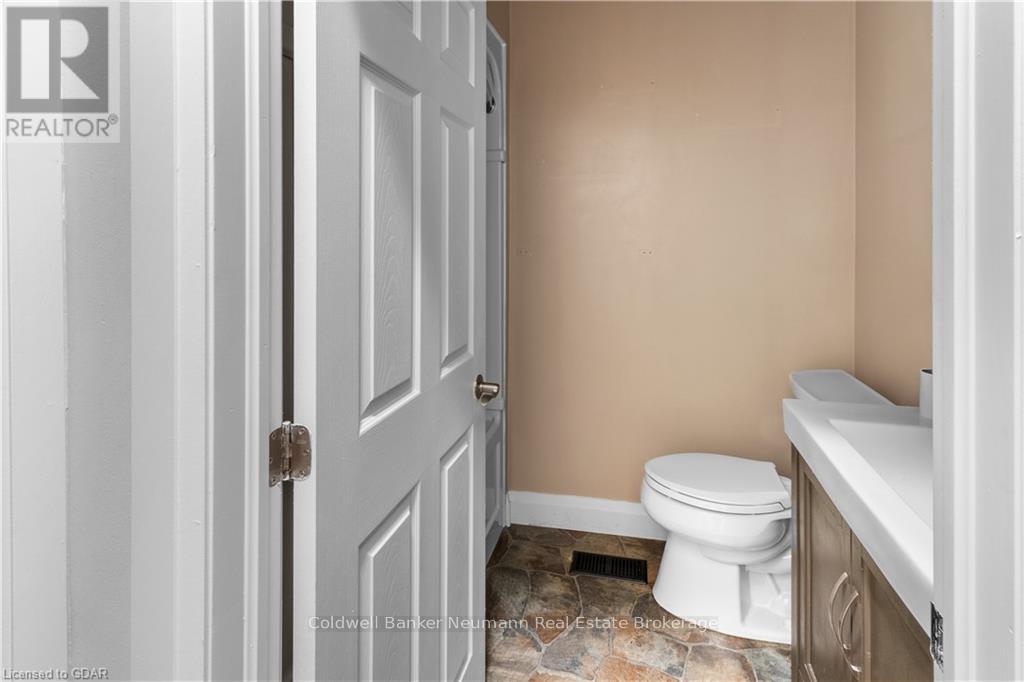 Lower - 56 Yarmouth Street, Guelph (Exhibition Park), Ontario  N1H 4G3 - Photo 6 - X11822714