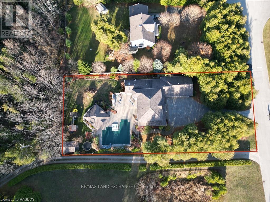 19 Stoney Island Crescent, Kincardine, Ontario  N2Z 2X6 - Photo 38 - X11822725