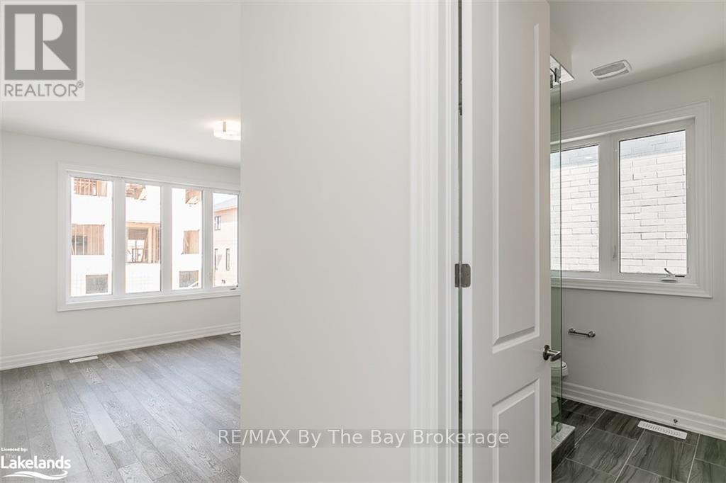 3 Rosanne Circle, Wasaga Beach, Ontario  L9Z 0N4 - Photo 20 - S11823126