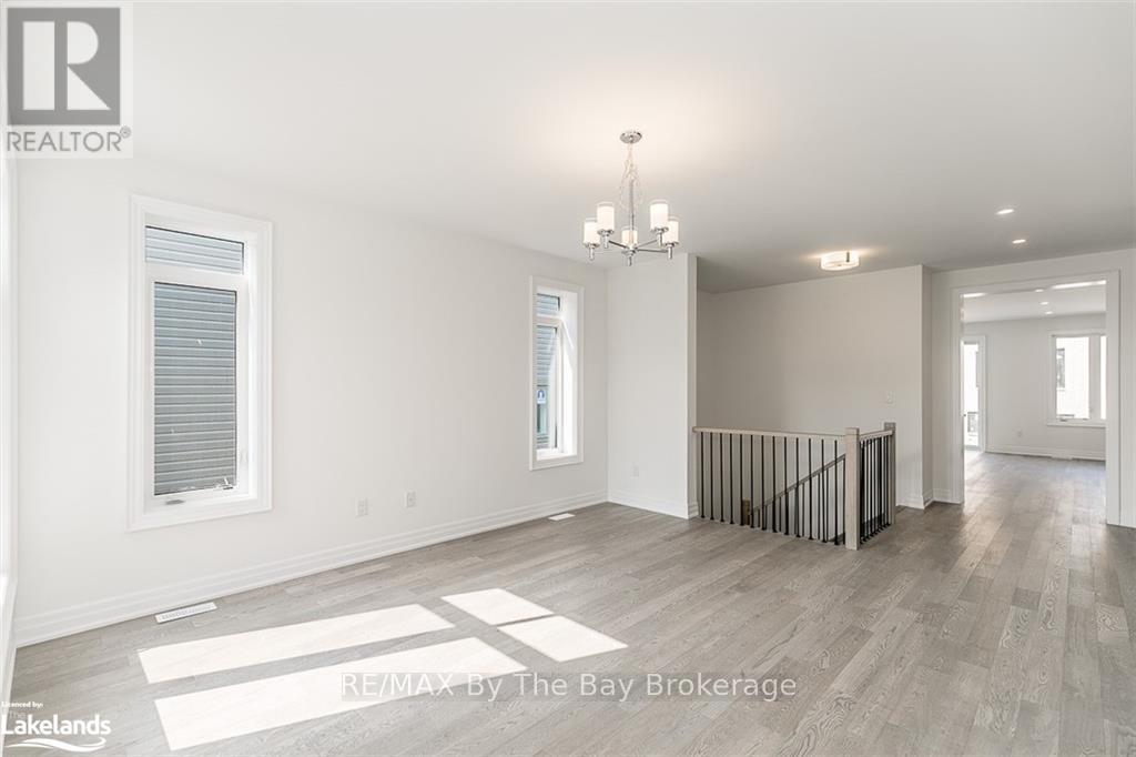 3 Rosanne Circle, Wasaga Beach, Ontario  L9Z 0N4 - Photo 7 - S11823126