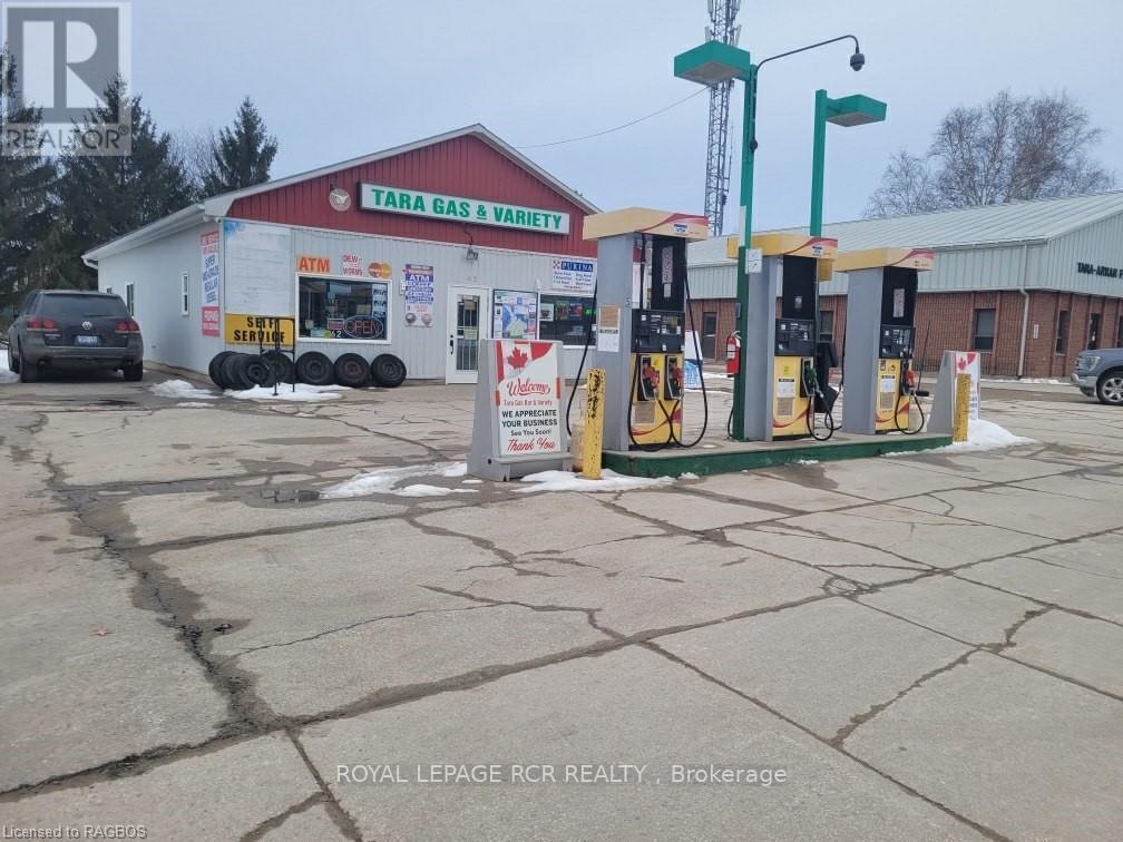 62 Yonge Street N, Arran-Elderslie (Arran Elderslie), Ontario  N0H 2N0 - Photo 2 - X11822796