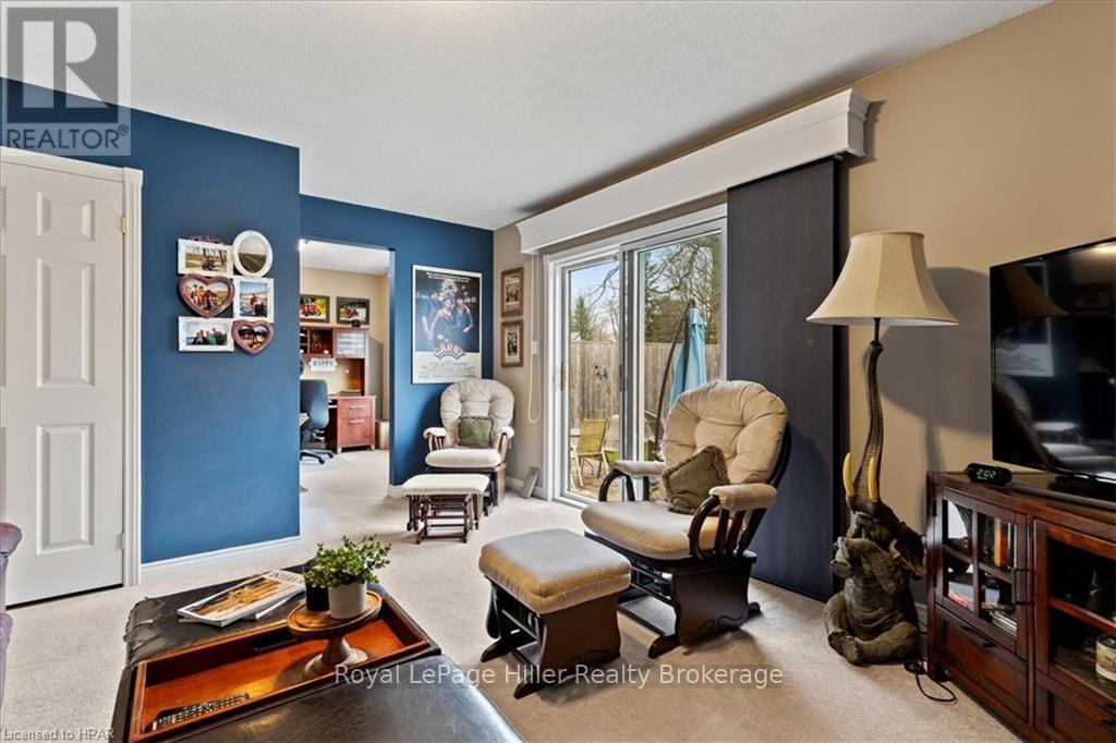 8 Oak Street, Stratford, Ontario  N5A 2G1 - Photo 13 - X11822837