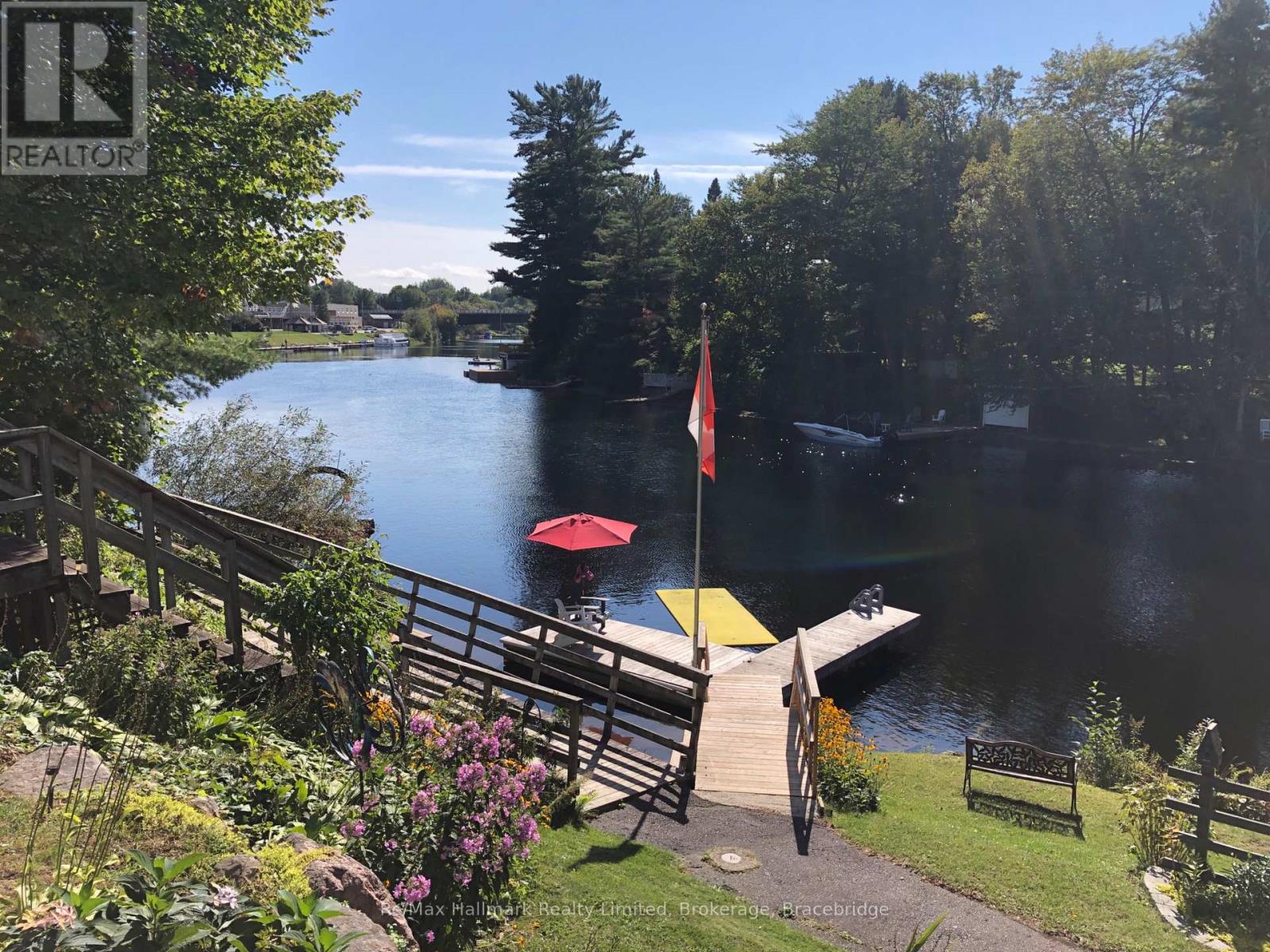 20 Liza Crescent, Bracebridge (Macaulay), Ontario  P1L 1G4 - Photo 2 - X11822843