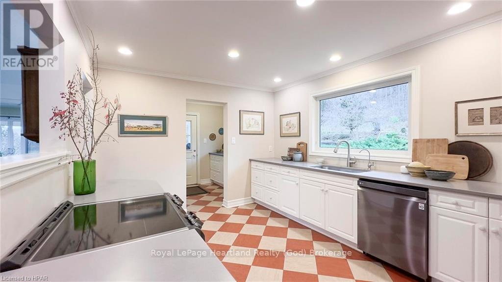 37001 Millar Street, Ashfield-Colborne-Wawanosh (Colborne), Ontario  N7A 3Y1 - Photo 22 - X11822866