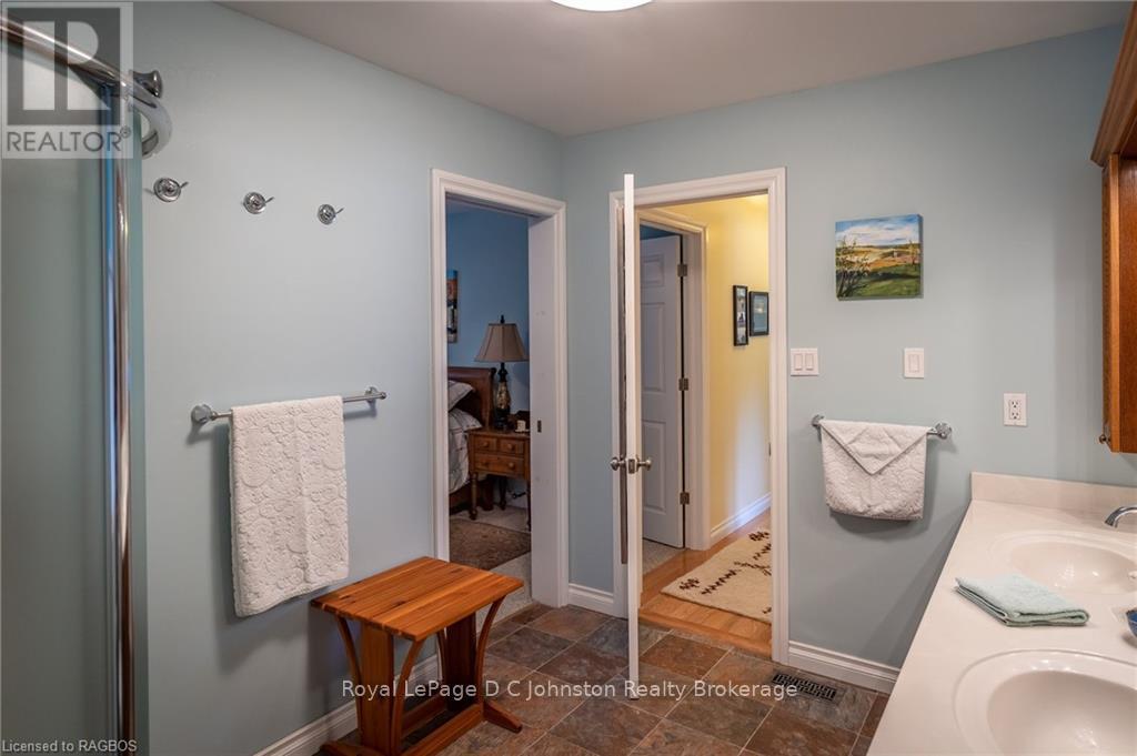 27 Gremik Crescent, South Bruce Peninsula, Ontario  N0G 2N0 - Photo 21 - X11822922