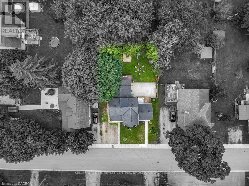 31 Clarinda Street, South Bruce, Ontario  N0G 2S0 - Photo 3 - X11822976