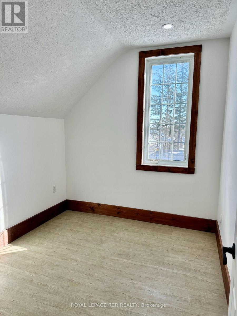 641 10th Avenue, Hanover, Ontario  N4N 2P6 - Photo 30 - X11823001