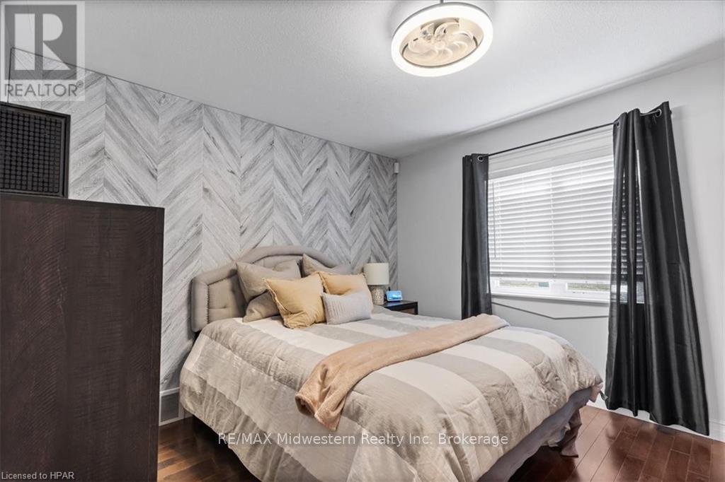 125 Armstrong Street W, North Perth, Ontario  N4W 3V8 - Photo 22 - X11823010