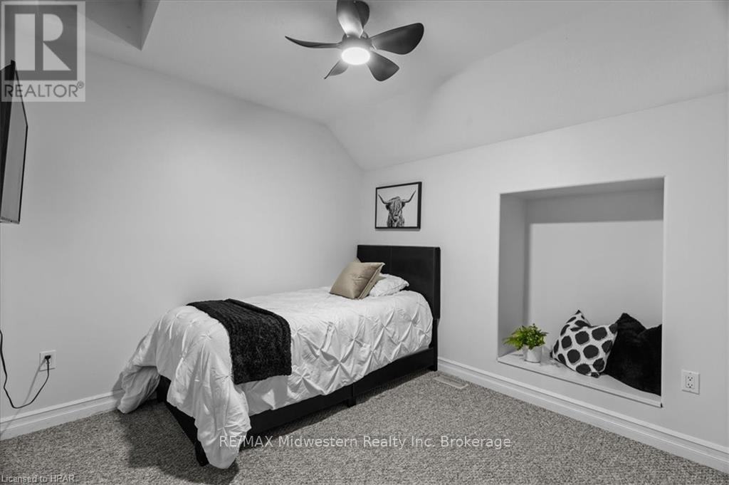 125 Armstrong Street W, North Perth, Ontario  N4W 3V8 - Photo 29 - X11823010