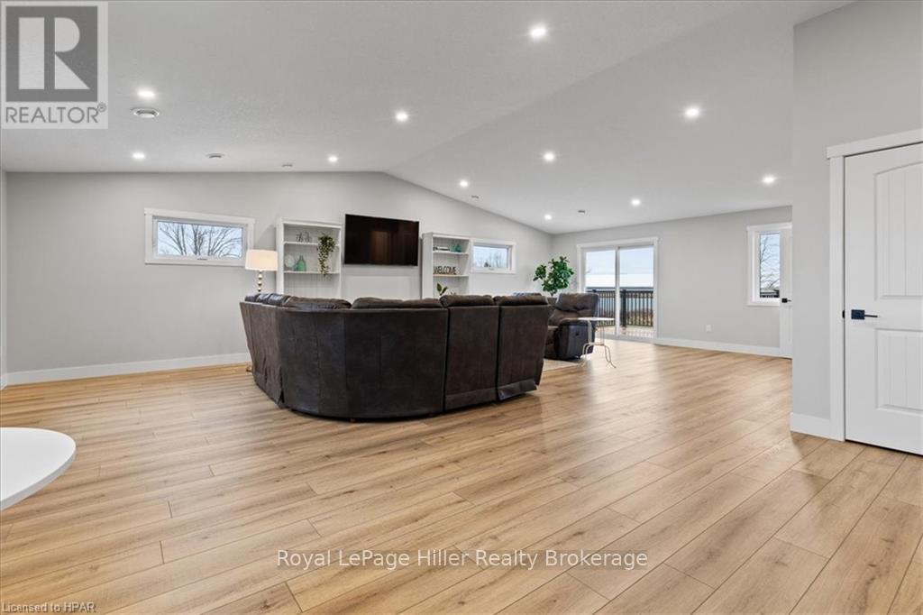 4335 Perth Road 119, Perth East, Ontario  N5A 6S2 - Photo 23 - X11823081