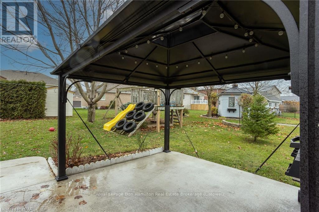 793 Lavery Street, North Perth, Ontario  N4W 3T4 - Photo 39 - X11823086