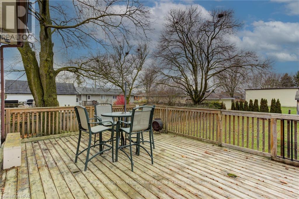 465 Albert Avenue N, North Perth, Ontario  N4W 1V2 - Photo 35 - X11823094