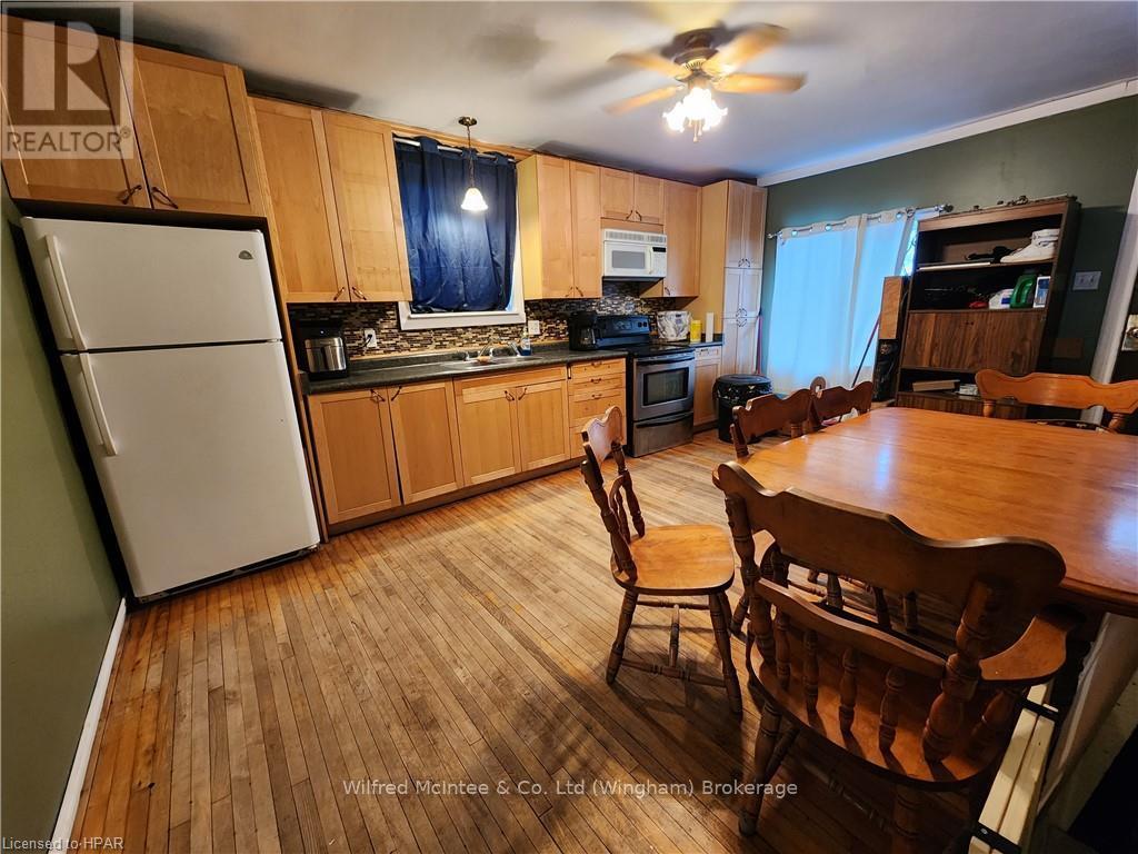 7 Jane Street, Morris-Turnberry, Ontario  N0G 1E0 - Photo 9 - X11823107