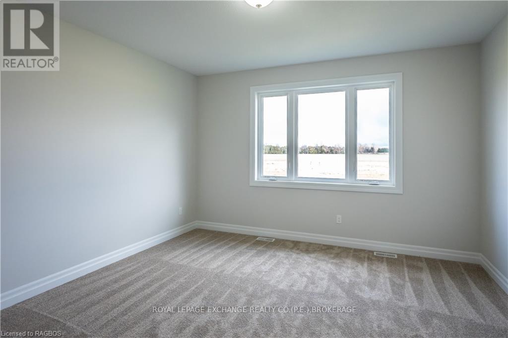 376 Hawthorne Street, Saugeen Shores, Ontario  N0H 2C3 - Photo 12 - X11823119