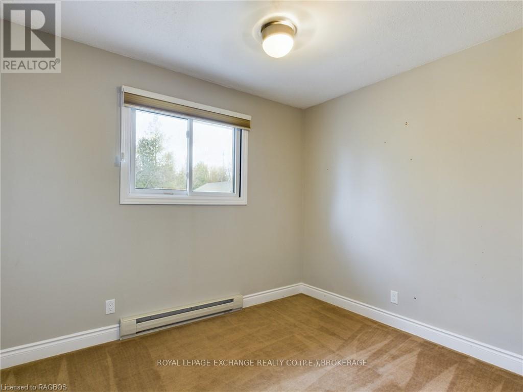 198 Miramichi Bay Road, Saugeen Shores, Ontario  N0H 2C6 - Photo 16 - X11823134