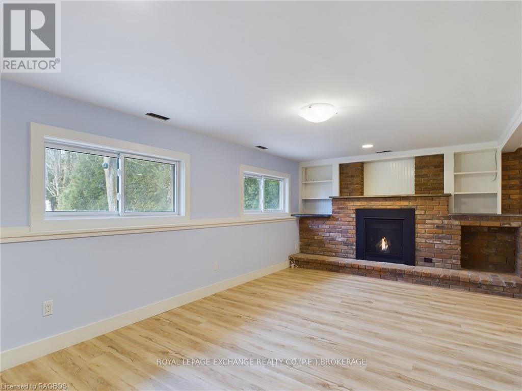 198 Miramichi Bay Road, Saugeen Shores, Ontario  N0H 2C6 - Photo 17 - X11823134