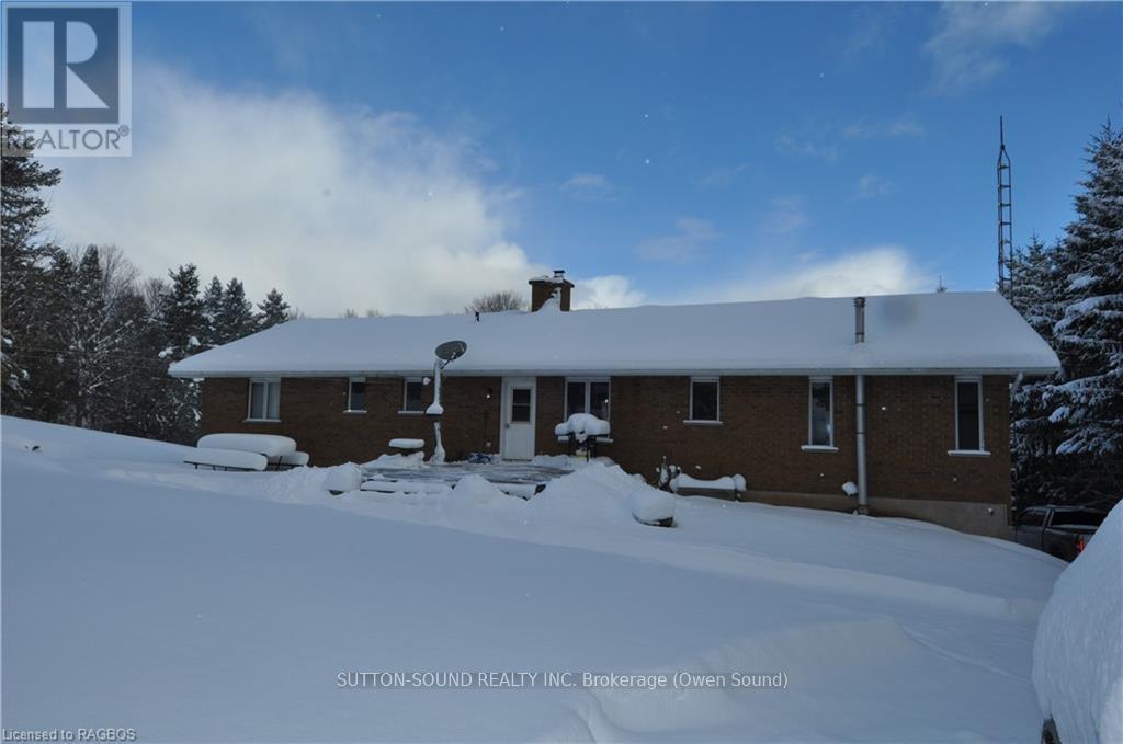 137794 12 Grey Road, Meaford, Ontario  N4L 1W6 - Photo 1 - X11823161