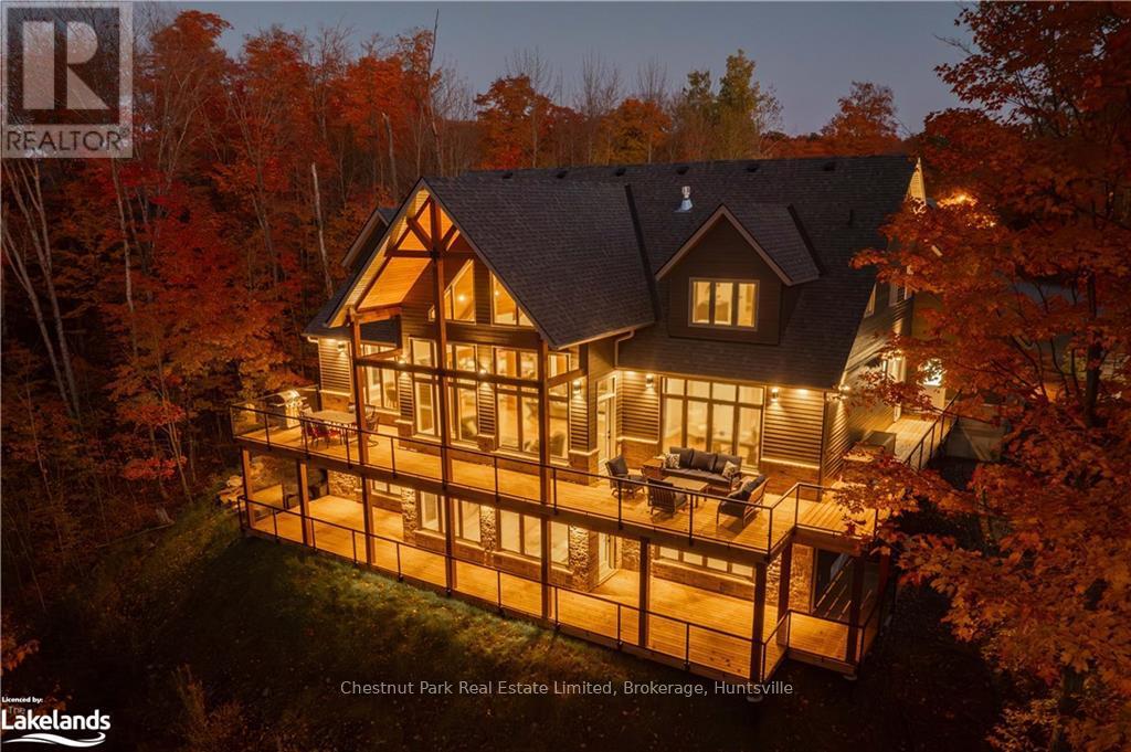 34 ST GEORGES COURT, Huntsville, Ontario