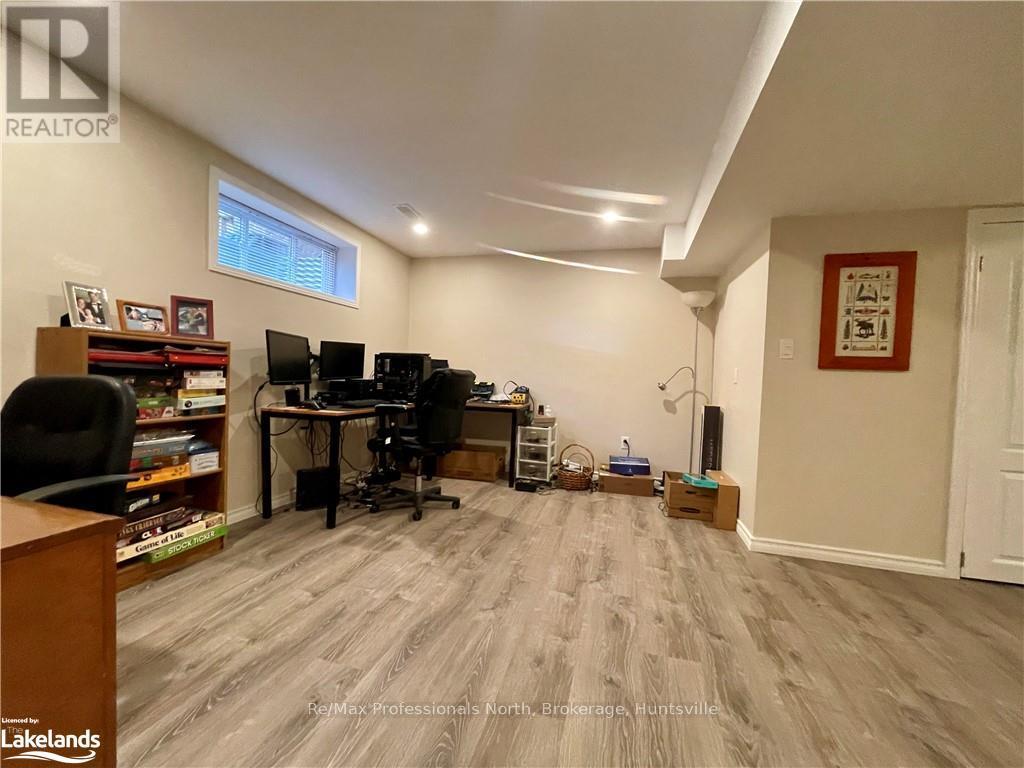 1 Prestwick Drive, Huntsville, Ontario  P1H 0C2 - Photo 32 - X11823202