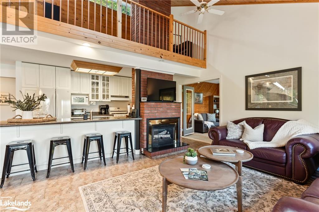 293 West Diamond Lake Road, Hastings Highlands, Ontario  K0L 2A0 - Photo 11 - X11823241