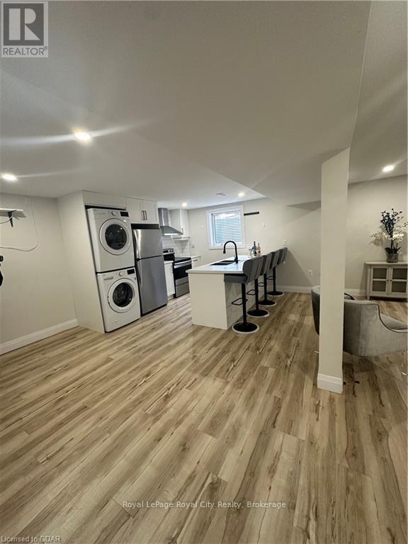 186 Natchez Road, Kitchener, Ontario  N2B 3L2 - Photo 6 - X11822740