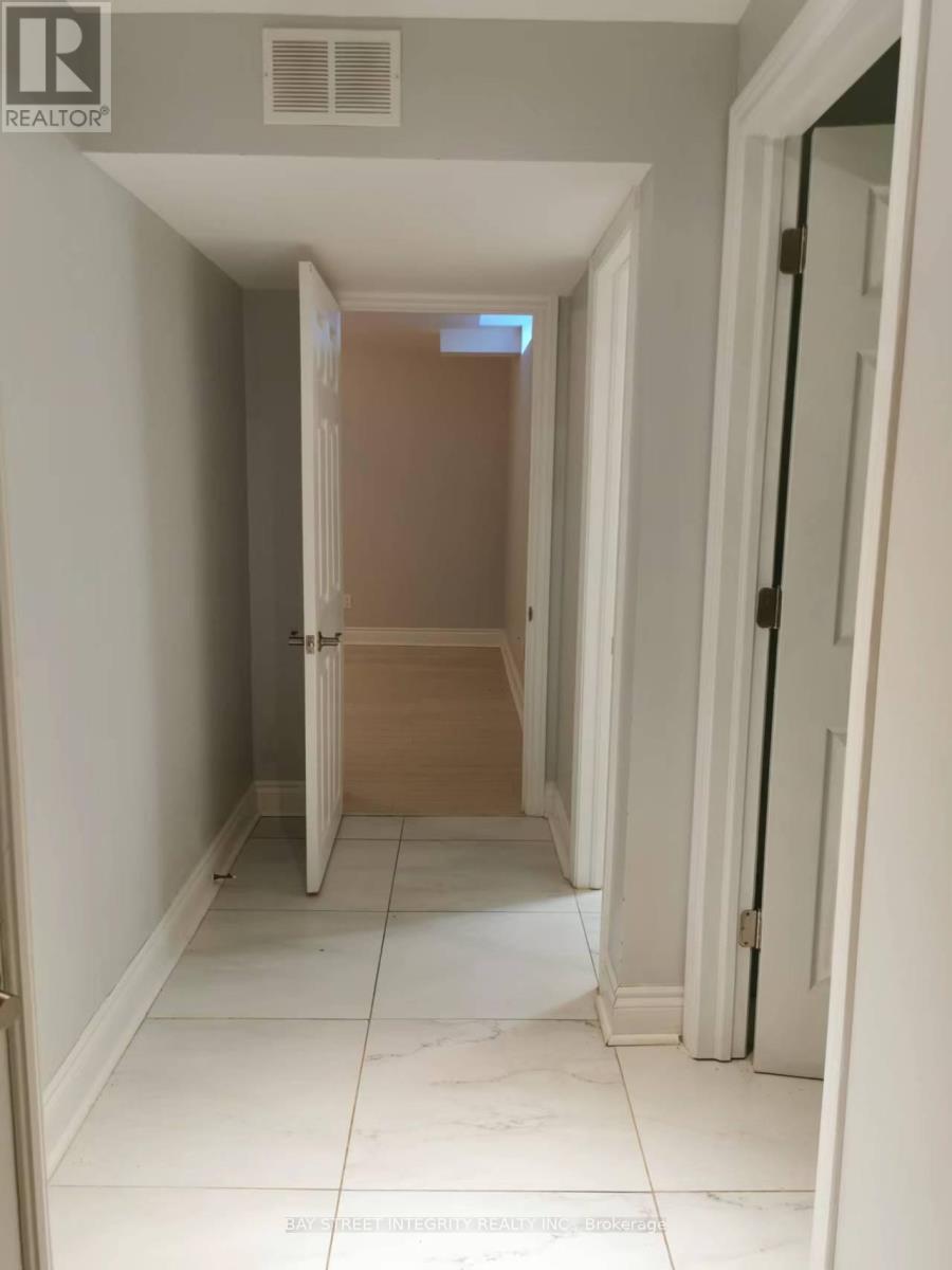 Bsmt - 2 Lonsdale Court, Markham (Unionville), Ontario  L3R 7T6 - Photo 10 - N11856877