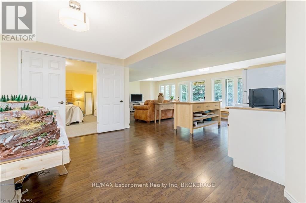 8189 Highway 124, Guelph/eramosa, Ontario  N1H 6H7 - Photo 37 - X10875823