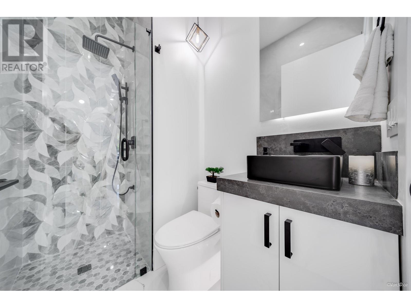 2660 E 26th Avenue, Vancouver, British Columbia  V5R 1K9 - Photo 16 - R2948566
