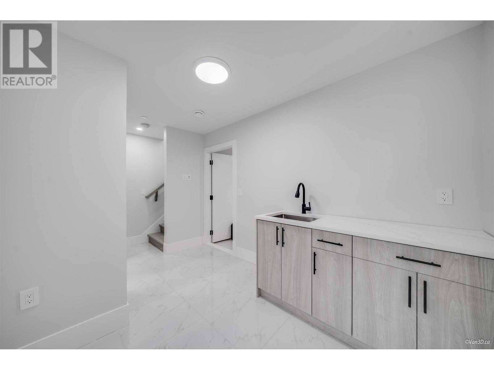 2660 E 26th Avenue, Vancouver, British Columbia  V5R 1K9 - Photo 18 - R2948566