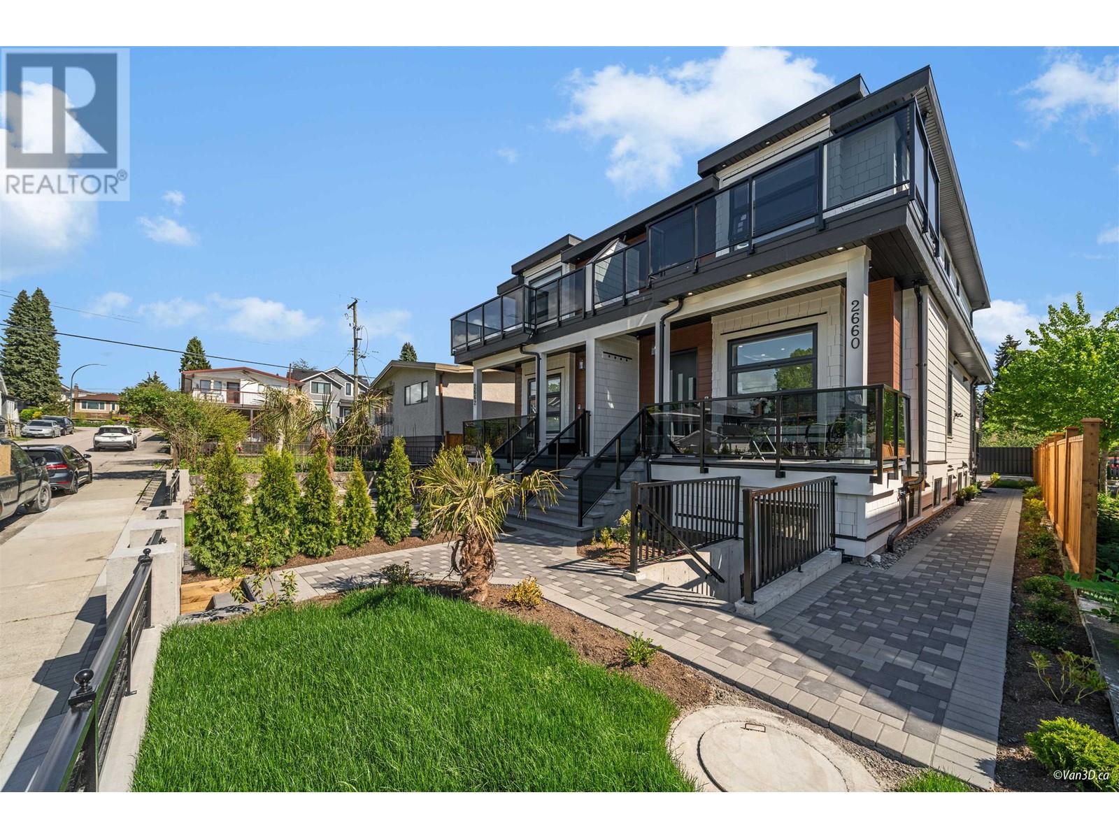 2660 E 26th Avenue, Vancouver, British Columbia  V5R 1K9 - Photo 2 - R2948566