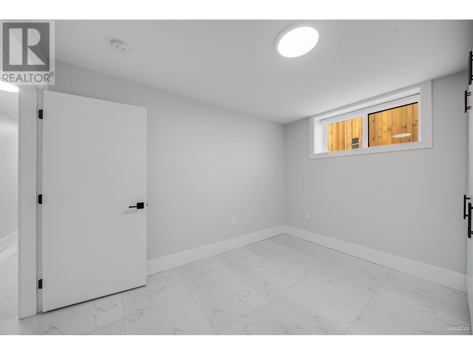 2660 E 26th Avenue, Vancouver, British Columbia  V5R 1K9 - Photo 20 - R2948566