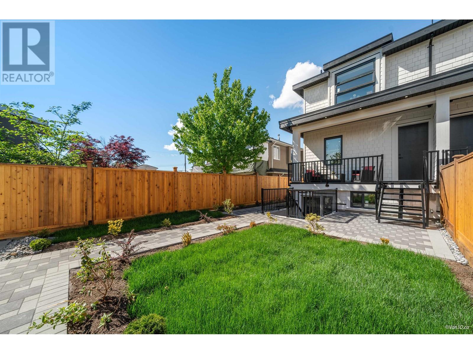 2660 E 26th Avenue, Vancouver, British Columbia  V5R 1K9 - Photo 37 - R2948566